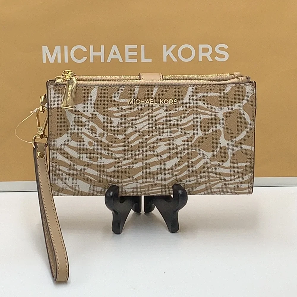 MICHAEL KORS LARGE DOUBLE ZIP WRISTLET WALLET CAMEL MULTI COLOR
